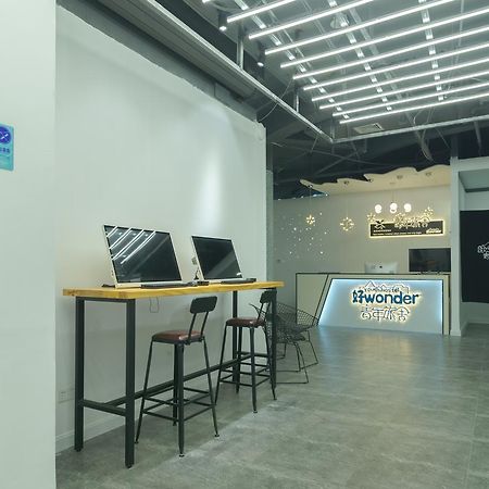 Wonder Youth Hostel Nanning Bagian luar foto