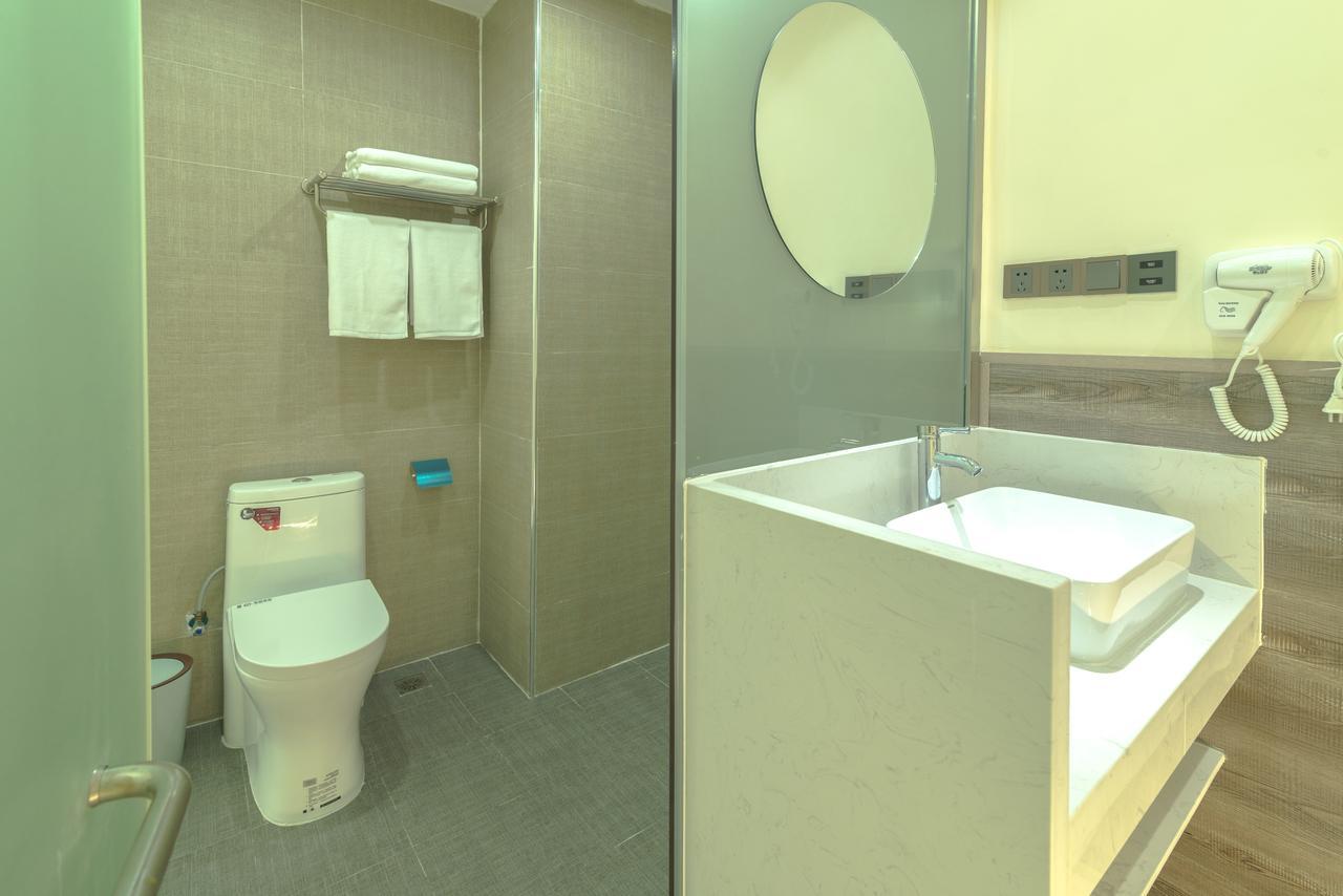 Wonder Youth Hostel Nanning Bagian luar foto