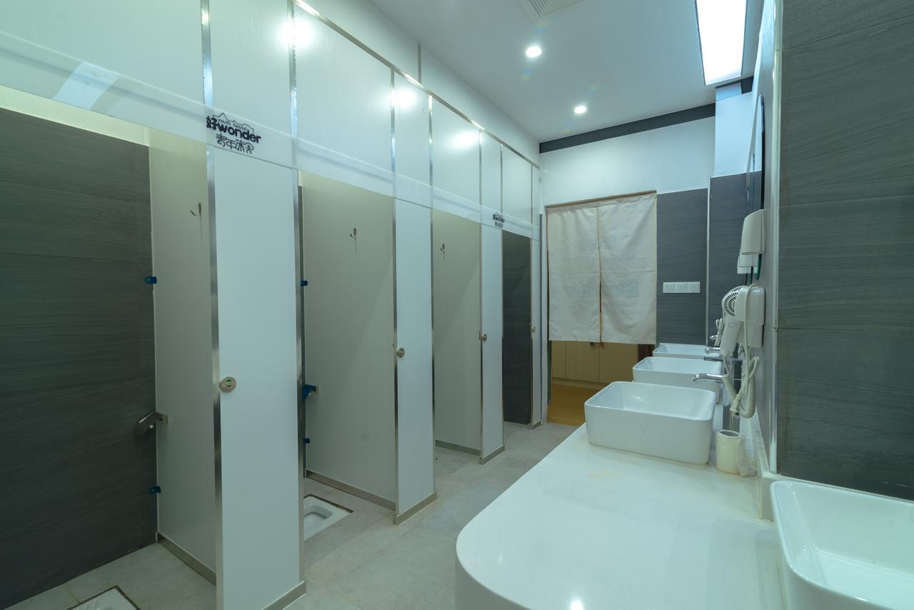 Wonder Youth Hostel Nanning Bagian luar foto